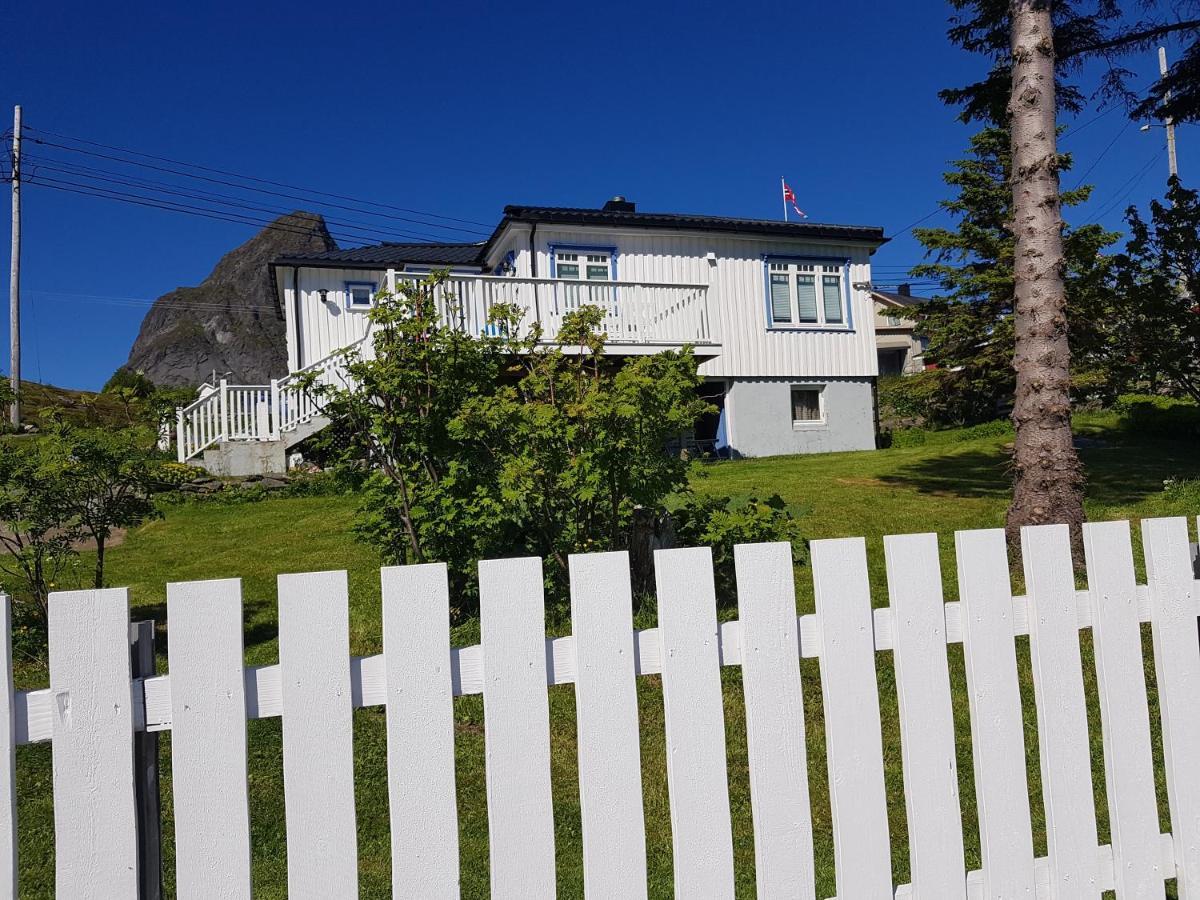 Knut Ellingsen Vila Reine Exterior foto